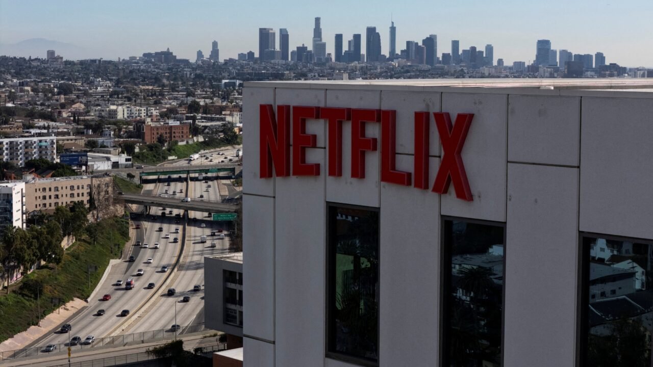 Netflix planearía despedir al 5% de su plantilla
