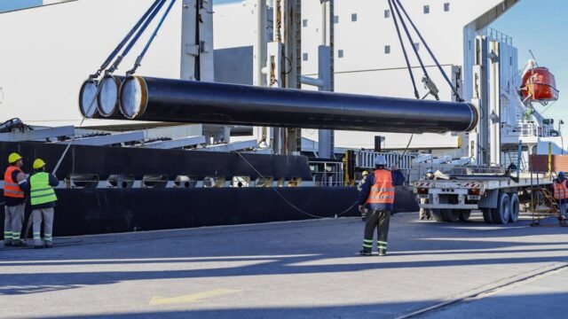 GNL en Río Negro: San Antonio Este recibe otros 6.324 caños para la construcción del Gasoducto San Matías