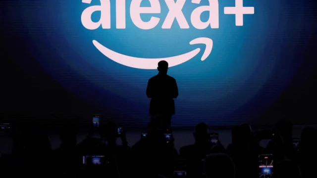 Alexa+ llega a nuevos formatos: Amazon integra su asistente en relojes, marcos y altavoces Echo