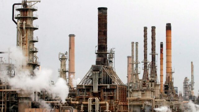 El petróleo WTI subió 3% tras el desplome de las reservas estadounidenses