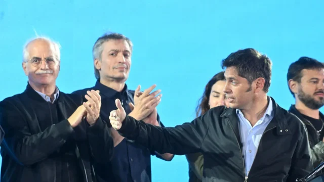 Tras reclamar una PASO, Axel Kicillof convocó al PJ bonaerense y reabre la disputa con Máximo Kirchner