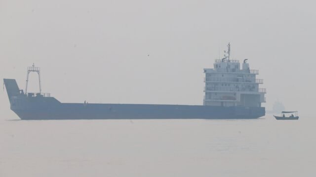 Estados Unidos sancionó a un bufete de Panamá y Grecia por ocultar a los dueños de la flota fantasma de Irán
