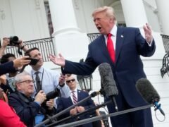 Trump criticó a Zelensky por los ataques contra refinerías rusas y dijo que Ucrania necesita “un nuevo presidente”