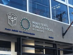 Formulan cargos y dictan prisión preventiva al acusado de balear a dos personas en Viedma