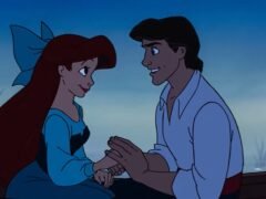 Un niño desconocido, una cita interrumpida y una frase susurrada: el origen de la icónica escena del beso en La Sirenita