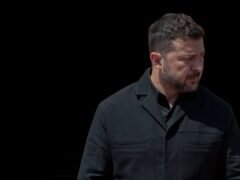 Zelensky denunció que Rusia atacó una planta energética ucraniana después de que Trump anunciara un cese al fuego