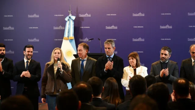 El Gobierno busca acelerar sus proyectos antes de la parálisis parlamentaria por las elecciones de EEUU y la visita del Papa