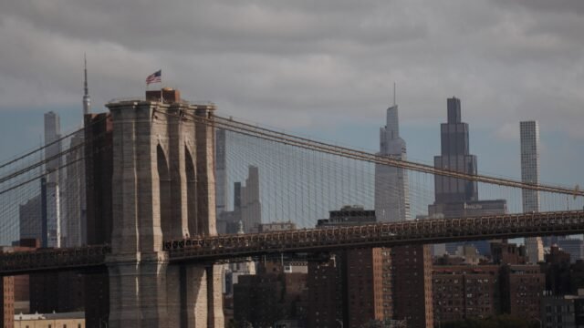 Una ferry eléctrico que casi vuela sobre el agua ya circula en Nueva York