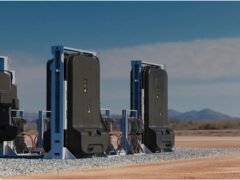 Nueva solución para la escasez de energía: baterías usadas de autos eléctricos que alimentan centros de datos y fábricas