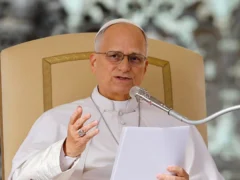 El papa León XIV señaló que los agentes de inteligencia artificial “son herramientas, no personas”