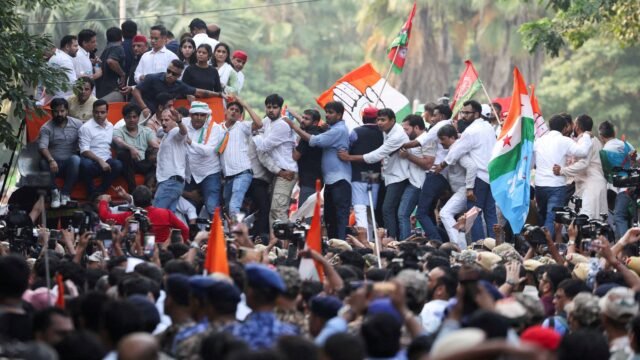 Los dirigentes del «Movimiento Cucaracha» seguirán bajo custodia judicial por las protestas electorales en Delhi