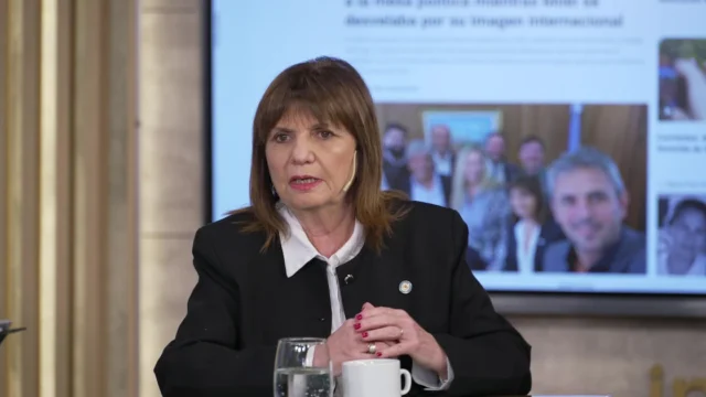 Nuevo foco de malestar con Bullrich y aparecen diferencias en el Gobierno sobre cómo lidiar con sus desmarques