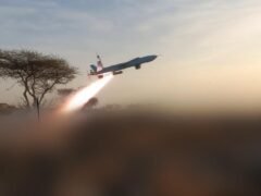 Arabia Saudita destruyó 136 objetivos militares de los hutíes en Yemen durante una operación “a gran escala”
