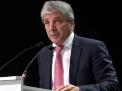 “Argentina ya no va a tener problemas de tipo de cambio”: la promesa de Caputo por las inversiones del RIGI