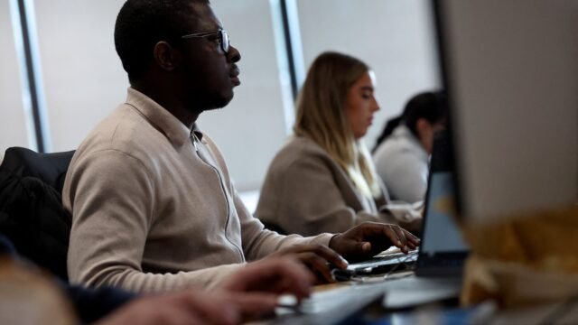 Distracciones y engaños por correo: errores humanos que más temen los expertos en ciberseguridad de empresas