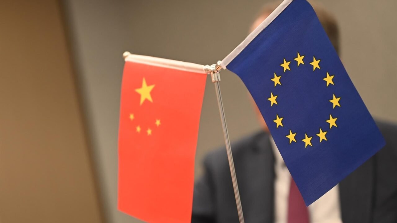 La Unión Europea prepara restricciones a las importaciones en medio de las tensiones comerciales con China