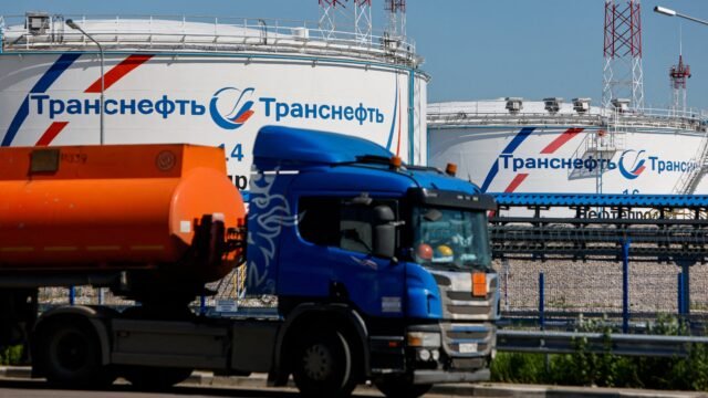 Tras el acuerdo entre Trump y Putin, Rusia enviará a Estados Unidos un primer cargamento de 40.000 toneladas de diésel
