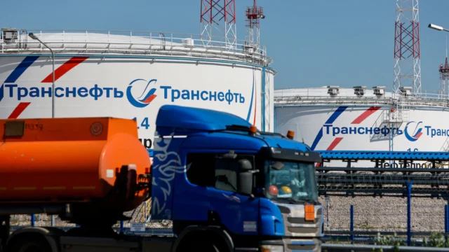 Rusia ofreció ampliar los envíos de diésel a Estados Unidos tras el primer despacho de 40.000 toneladas