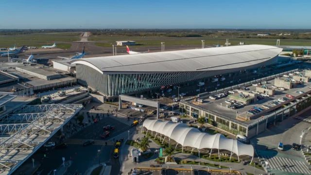 Ezeiza operará con restricciones durante 18 días: qué pasará con los vuelos y qué deben saber los pasajeros