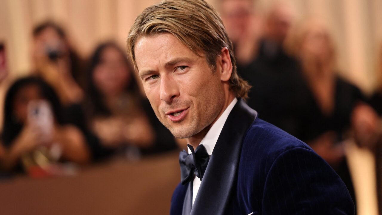 “Salí destrozado física y emocionalmente”: Glen Powell habló sobre el ritmo de trabajo que lo llevó al límite en “The Running Man”