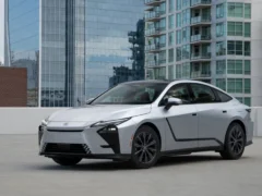 Lexus redefine el lujo