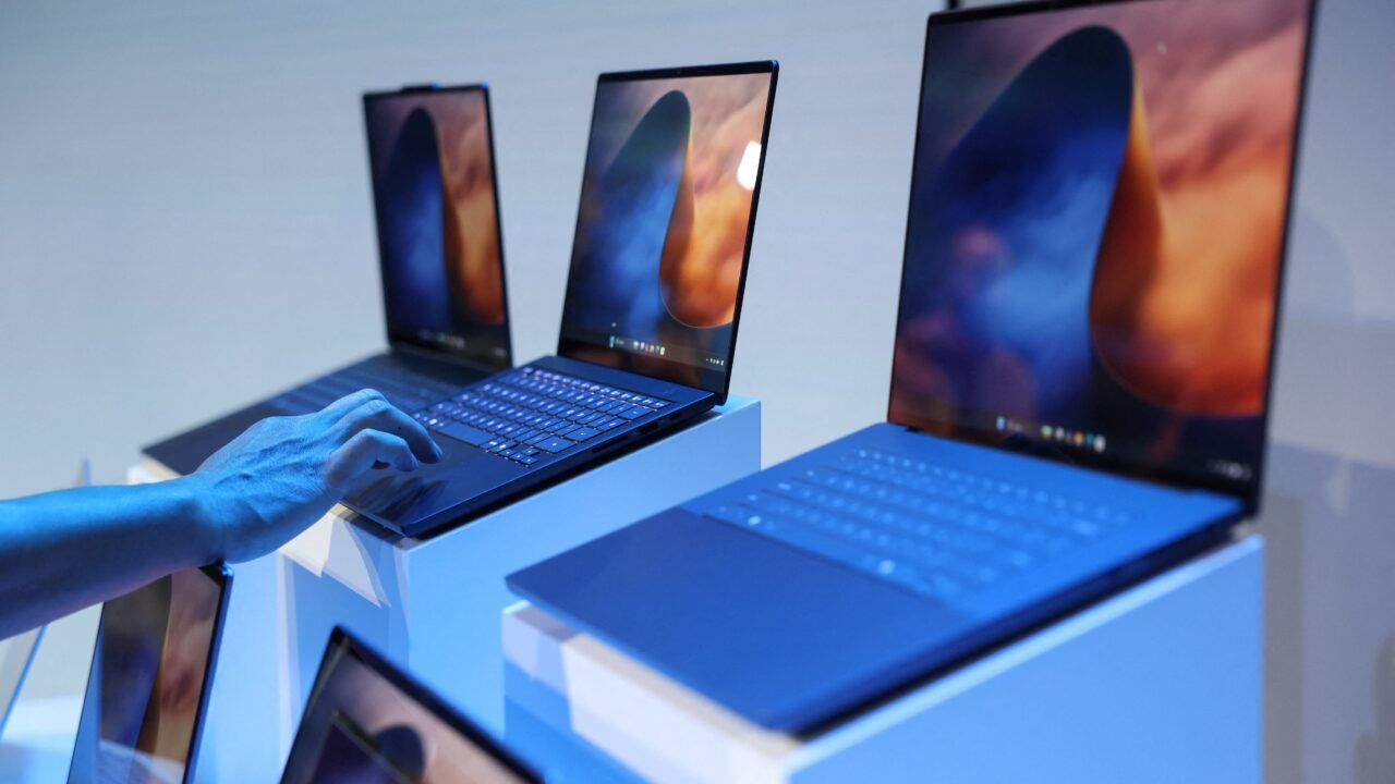 Microsoft habilitó que Copilot busque, ordene y envíe archivos propios en un PC con Windows