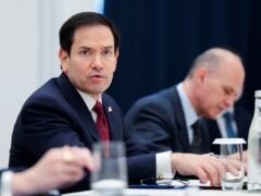 Rubio negó una pausa en el intercambio de información con Ucrania e instó a Zelensky a “concentrarse” en poner fin a la guerra con Rusia