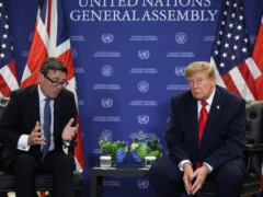 El primer ministro del Reino Unido defendió ante Trump la explotación petrolera en las Islas Malvinas y cuestionó las sanciones de Argentina