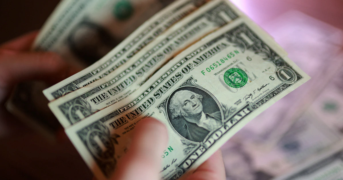 El dólar volvió a subir y anotó un nuevo máximo nominal