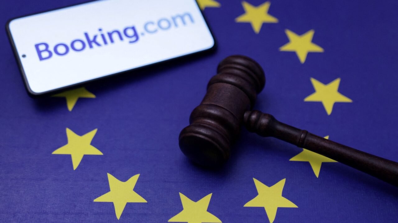 Investigan a Booking.com en la Comisión Europea por protección a los viajeros de anuncios fraudulentos y estafas