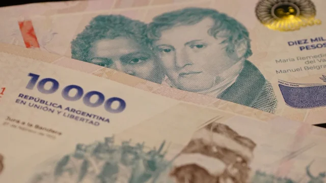 Los bancos proyectan una mayor demanda de crédito por parte de las familias pese a la mora en niveles récord