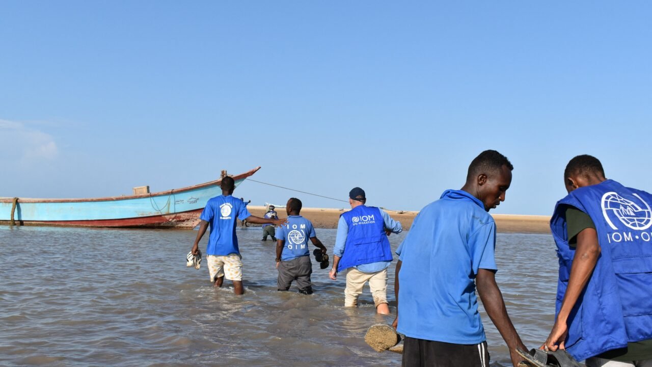 Un naufragio en la costa de Yibuti dejó al menos 109 migrantes muertos y más de 116 desaparecidos en el mar