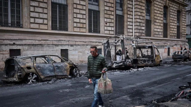 Protestas en Francia: París prolongó el toque de queda en dos zonas hasta el lunes 26 de octubre