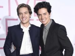 La exestrella de ‘Zack y Cody’, Dylan Sprouse, descubrió que él y su hermano Cole son “hijos de incesto”