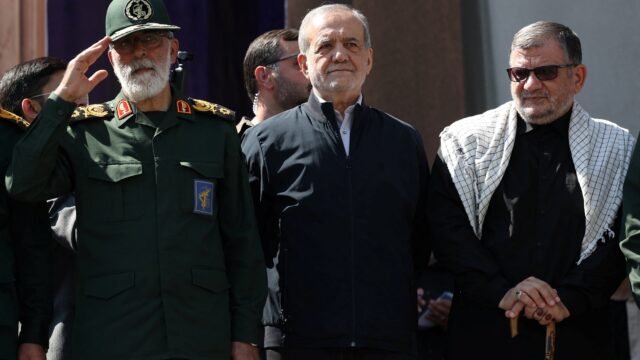 El régimen de Irán volvió a condicionar el avance del diálogo con Estados Unidos al abandono de las sanciones
