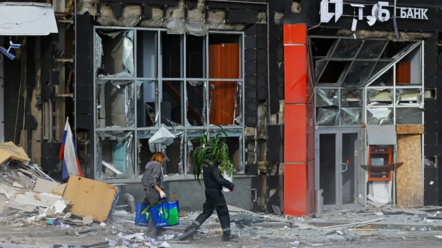 Ucrania ordenó la evacuación obligatoria de todas las familias con niños en los últimos bastiones que controla en Donetsk
