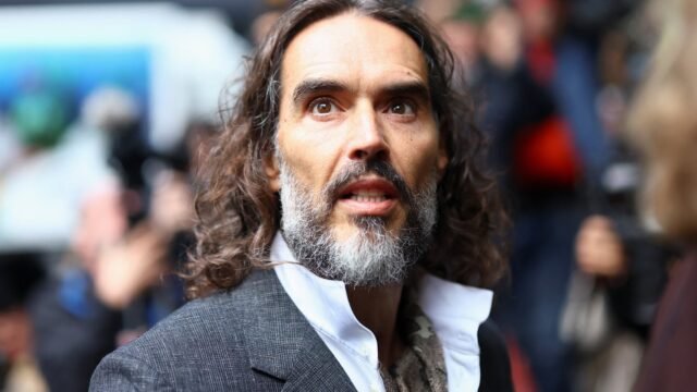 La meta sexual que Russell Brand habría confesado a un amigo antes de alcanzar la fama: “Quería acostarse con 5000 mujeres”