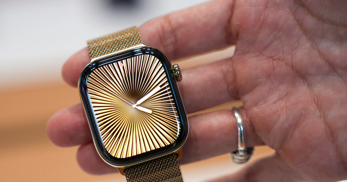 Logran lo que parecía imposible: conectan un Apple Watch a un celular Android por primera vez
