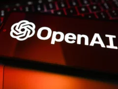 OpenAI entrenará sus IA con chats de expertos en ciberseguridad aunque estos se nieguen