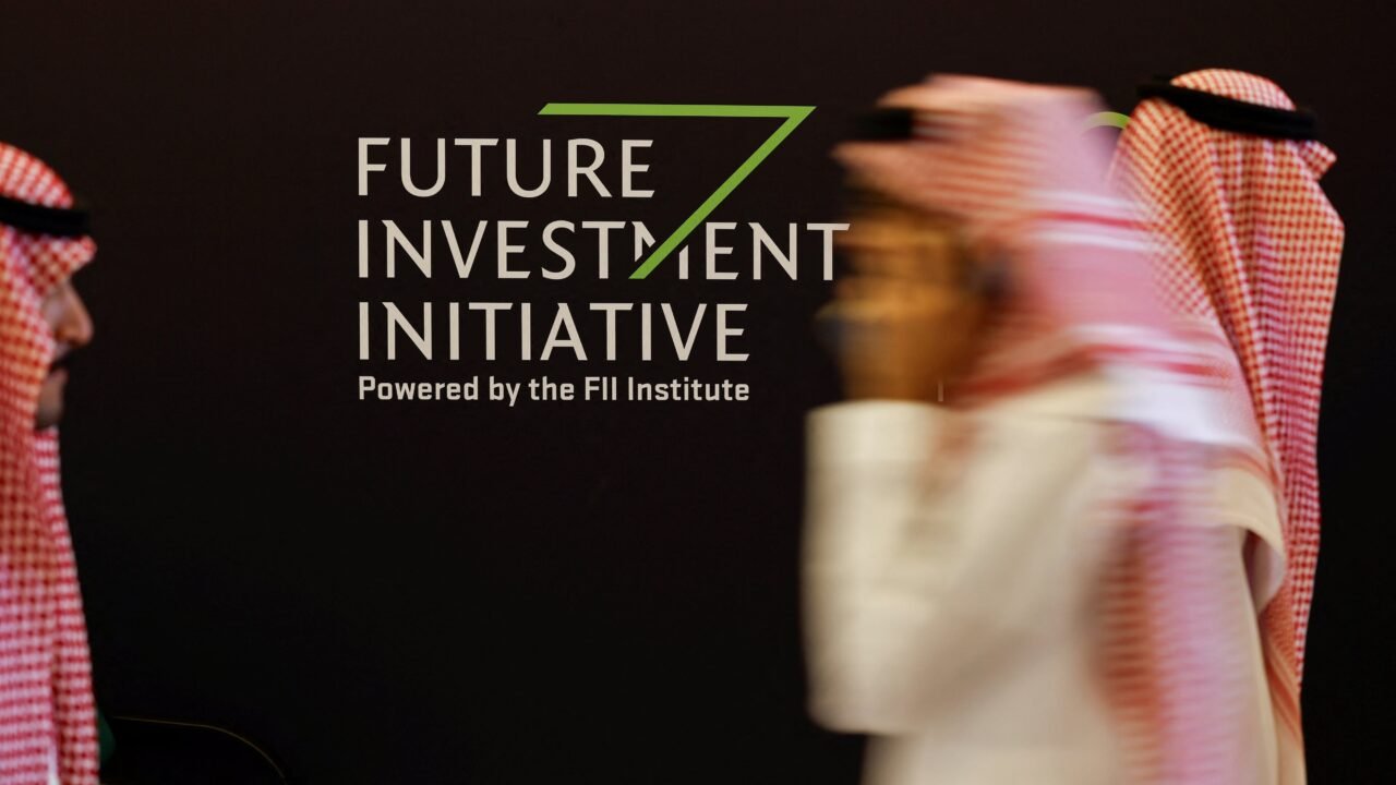 Arabia Saudita aplazó su foro de inversiones, el ‘Davos del Desierto’, en medio de los ataques hutíes