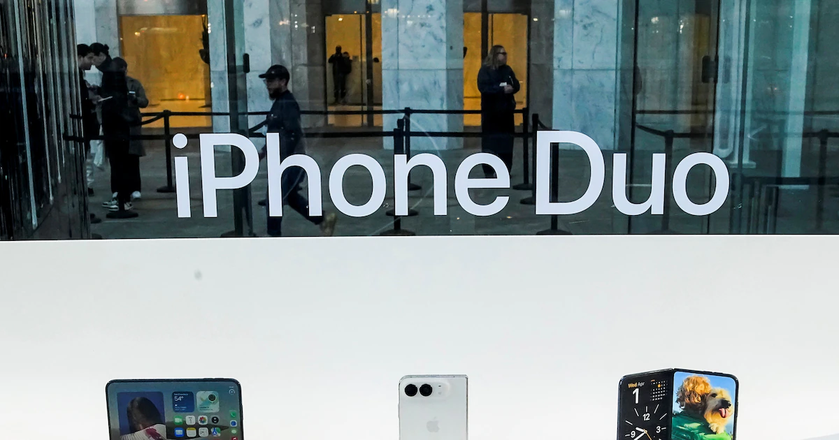 Apple ya estaría desarrollando el iPhone Duo 2: la segunda versión del teléfono plegable tendría Face ID