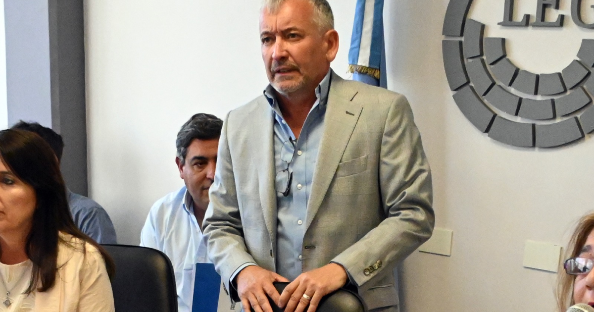 Río Negro planea un mayor margen para financiar la caja provincial y sube sus límites en un 65%