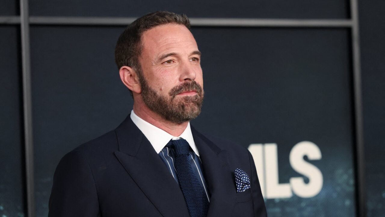 Ben Affleck reorganizó su carrera para evitar rodajes lejanos y permanecer cerca de sus tres hijos