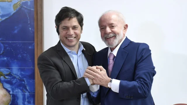 Kicillof celebró la victoria de Lula: “Fue un enorme triunfo del pueblo brasileño y una derrota de Trump, Milei y su motosierra”