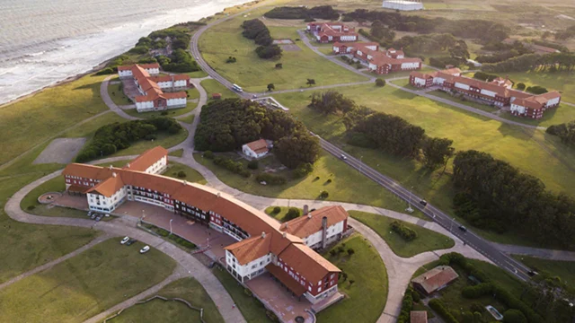 El intendente de Mar del Plata celebró la autorización para concesionar hoteles del Estado en Chapadmalal