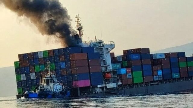 Singapur confirmó que un portacontenedores fue atacado y se hundió cerca del estrecho de Ormuz