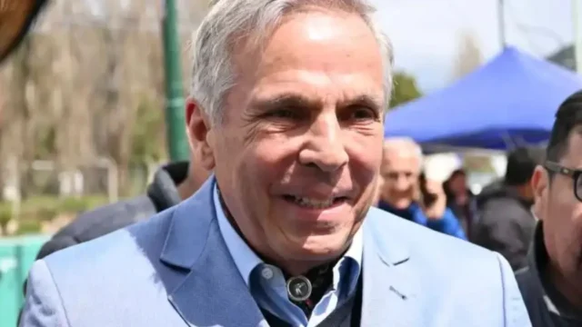 Jorge Sapag: «Hay que entender que Vaca Muerta no puede recibir al conurbano bonaerense»