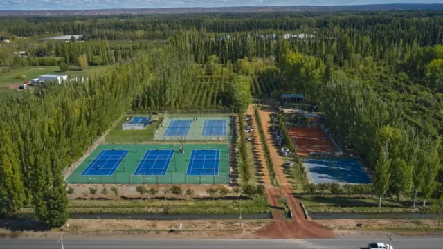 Tenis: se viene el último Regional del año, en Cipolletti, con más de 70 inscriptos