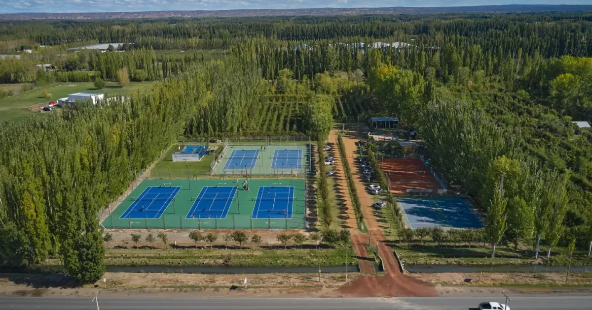 Tenis: se viene el último Regional del año, en Cipolletti, con más de 70 inscriptos