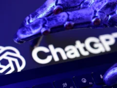 OpenAI endurece sus reglas para impedir que rivales entrenen modelos con las respuestas de ChatGPT